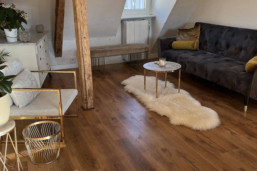 Ganze Wohnung, Wohltuende Ausblick exklusivem Ambiente mit Balkon in Remscheid, Bergisches Land