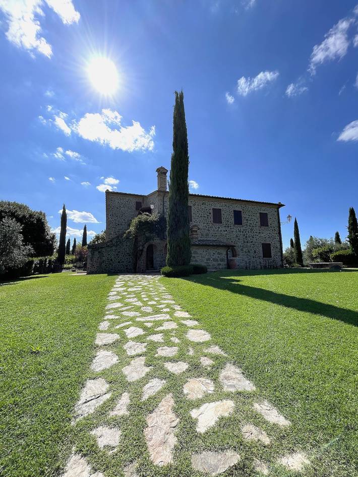Entire apartment, Apartment 'Villa Tiberini 2' with Garden View, Shared Pool and Wi-Fi in Torrita di Siena, Siena Province