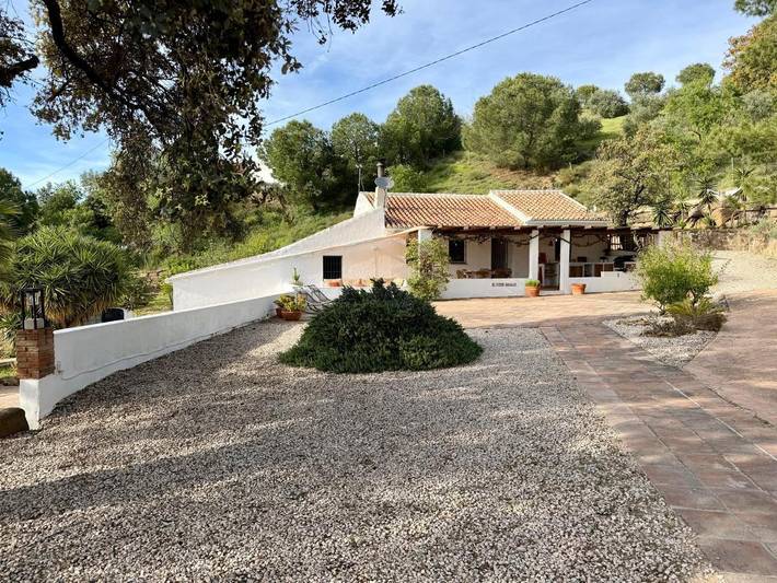 Casa rural para 6 personas, con Terraza y Jardín además de Piscina y Vistas en Villanueva de la Concepción - 2