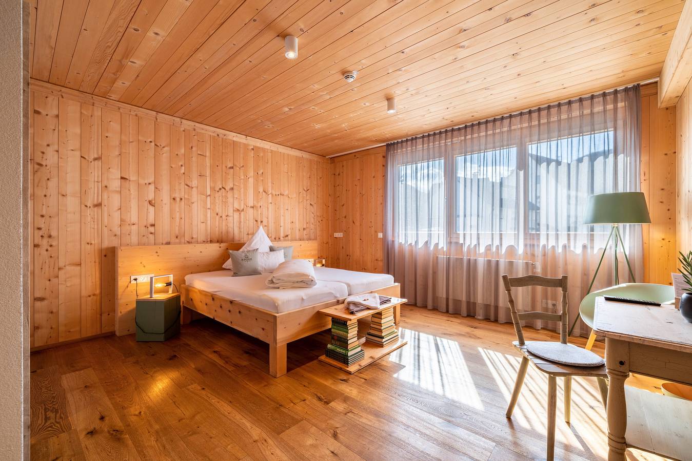 Zimmer 'Alfred' mit gemeinsamer Terrasse und Wi-Fi in Albstadt, Naturpark Obere Donau