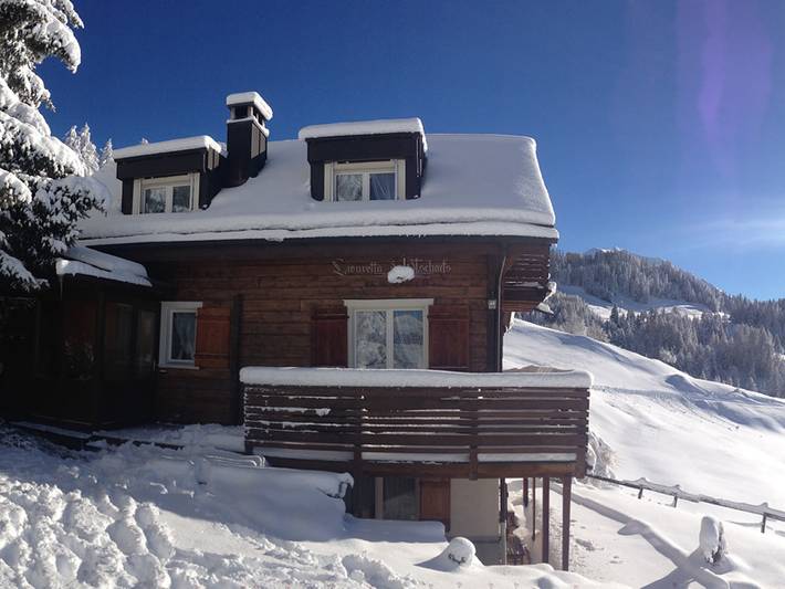 Ganze Ferienwohnung, Chalet Lieuretta da Tscharfs - Lieuretta da Tscharfs A / 4-Bettwohnung in Feldis/Veulden, Domleschg