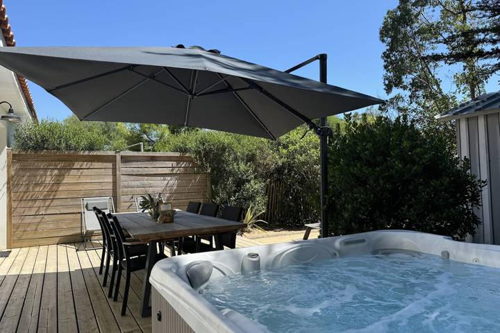 Maison de vacances pour 6 personnes, avec jacuzzi ainsi que jardin et sauna à Notre-Dame-de-Monts