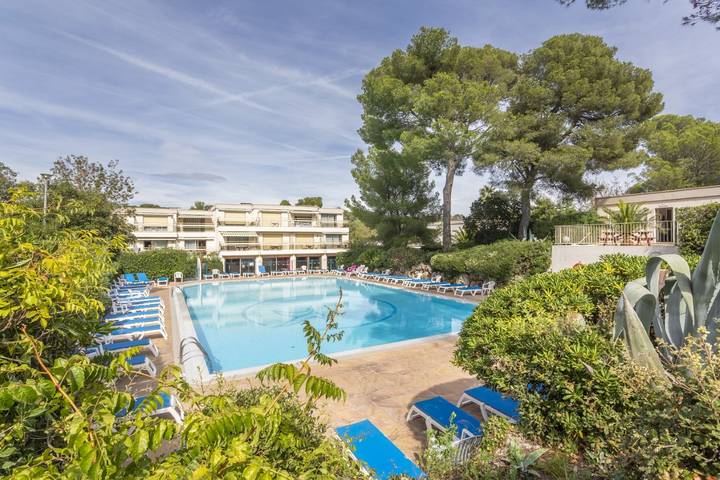 Gîte pour 4 personnes, avec piscine ainsi que terrasse et jardin, animaux acceptés dans Port Santa-Lucia - 3