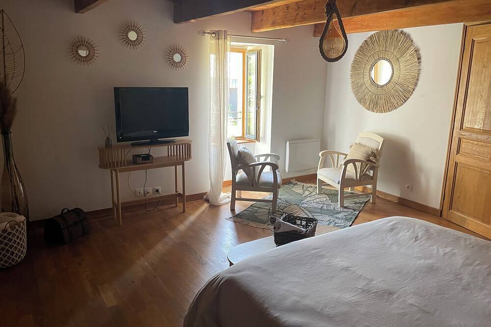 Chambre Raphaël, l’écrin de la Baie Baie de Douarnenez à 10 minutes des plages in Pouldergat, Iroise