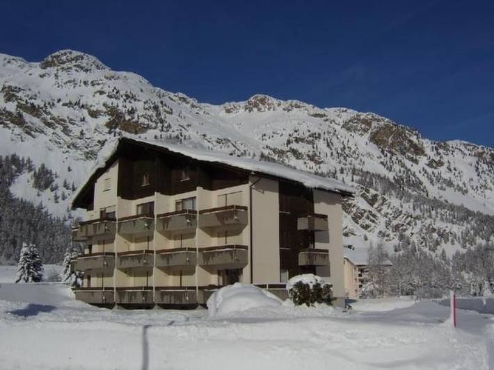 Ferienwohnung für 4 Personen, mit Garten in Sils Maria