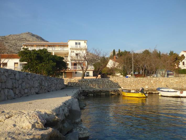 Apartamento entero, Apartamento de vacaciones para 4 personas con balcón in Starigrad Paklenica, Starigrad