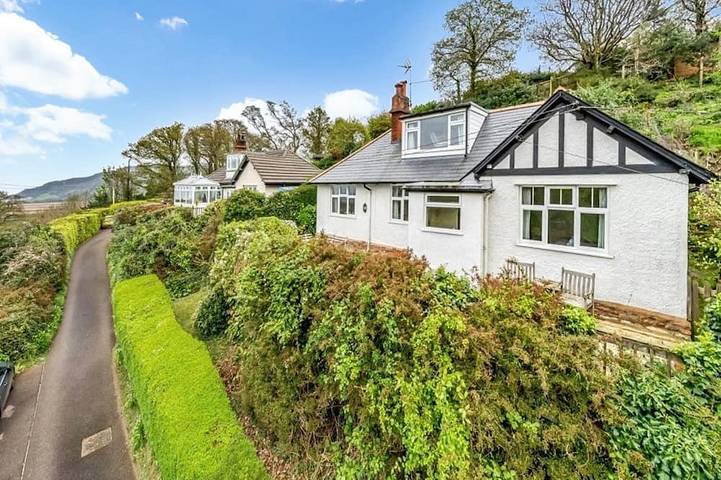 Bungalow for 6 people, with garden in Somerset