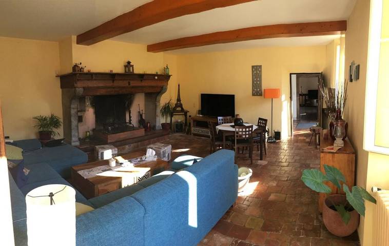 Chambre d’hôte, avec Jacuzzi et Terrasse ainsi que Jardin et Piscine dans les Hautes-Pyrénées - 2