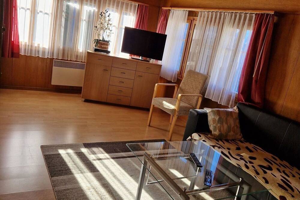 Ganze Wohnung, Schöne Wohnung für 4 Gäste mit Tv und Balkon in Betten, Aletsch Arena