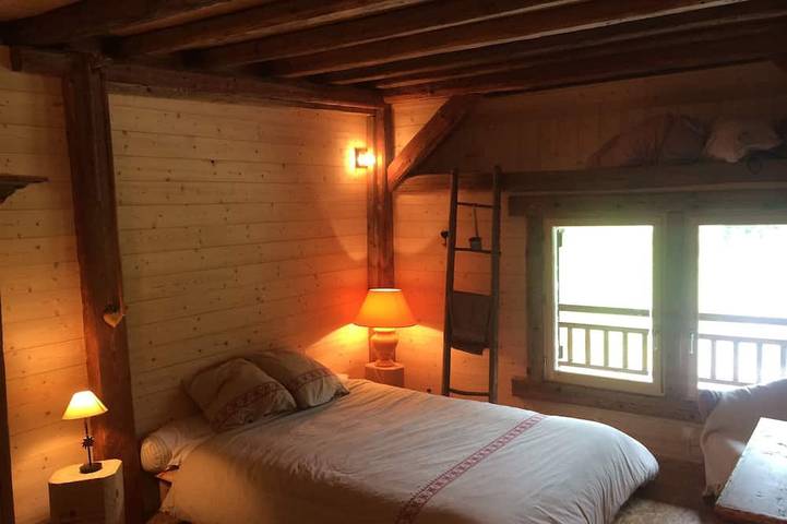 Gîte pour 10 personnes, avec jardin et balcon à Le Bouchet-Mont-Charvin - 2