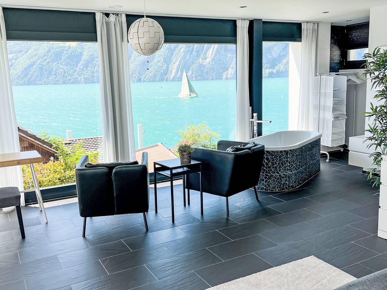 Ferienvilla am See 3 für 2-4 Personen in Vierwaldstättersee (UR), Vierwaldstättersee