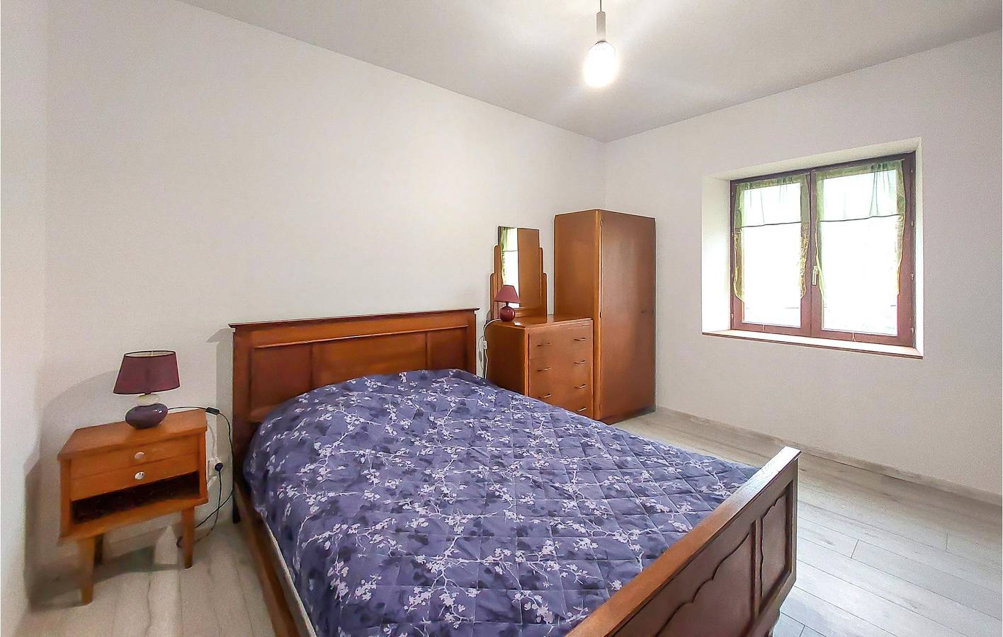 Entire holiday apartment, Holiday apartment for 8 people with terrace in Saulxures-sur-Moselotte, Parc naturel régional des Ballons des Vosges
