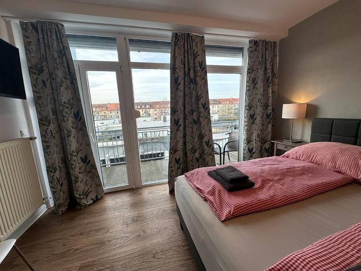 BnB für 2 Personen, mit Ausblick und Balkon, mit Haustier in Rostock - 2