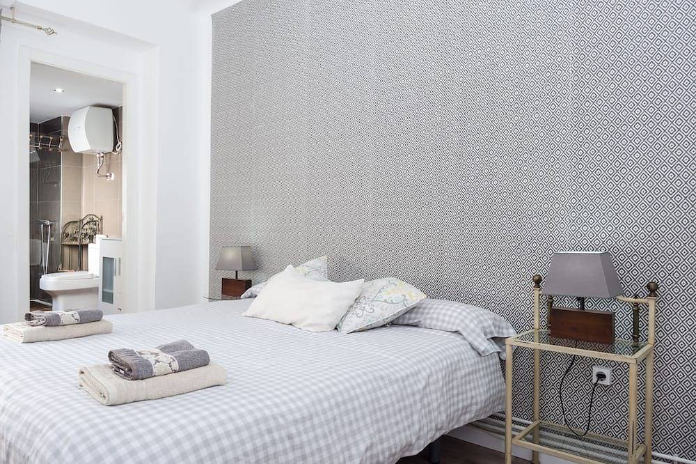 Ganze Wohnung, Terrasse im Zentrum von Granada mit Parkplatz und Wlan in Centro-Sagrario, Granada