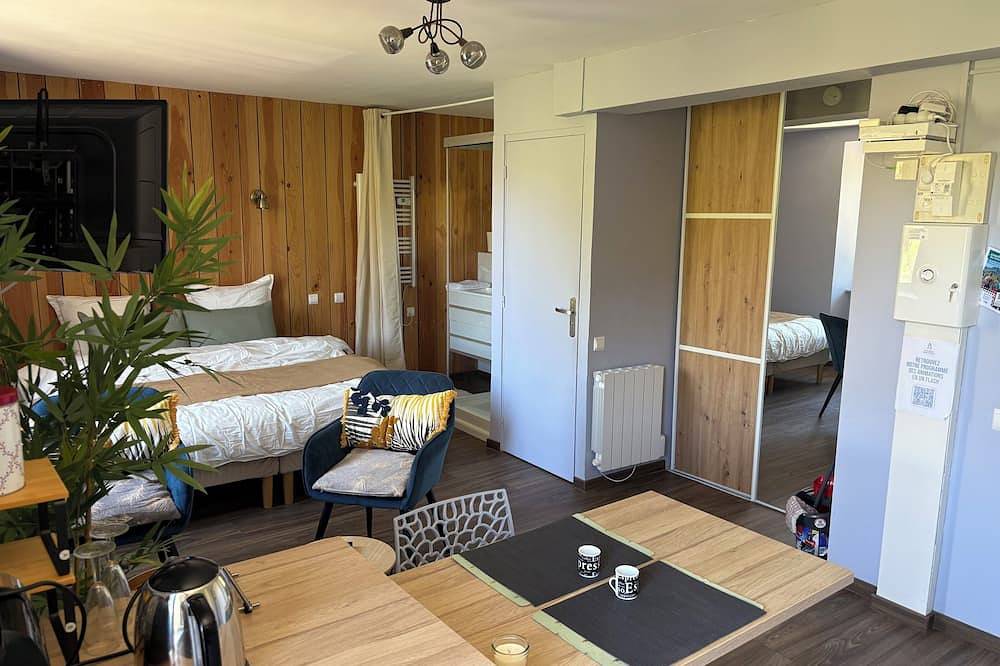 Appartement entier, Le balcon des vallées : Cure, Vue et Tranquillité in Ussat, Ariège