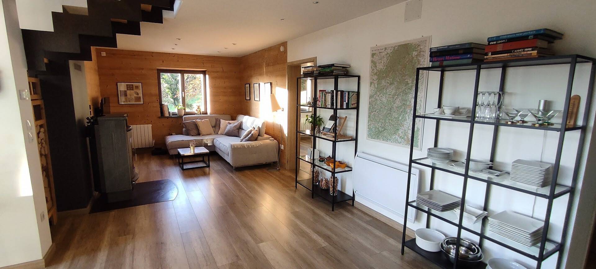 Chalet « Le Haut du Bout » : vue montagne, terrasse privée et Wi-Fi in Fraize, Parc naturel régional des Ballons des Vosges