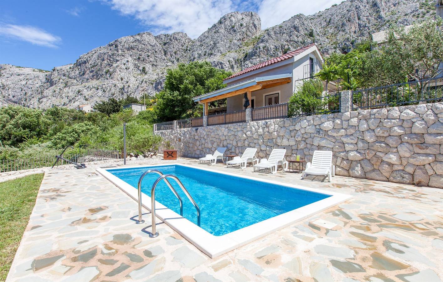 Dom dla 8 osoby w Omiš, Żupania splicko-dalmatyńska