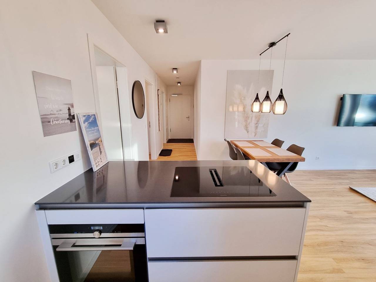 Appartement entier, Ostsee Ferienwohnung Ostseeblick nur 50m Fußweg zum Meer in Kalifornien (Mer Baltique), Schönberg