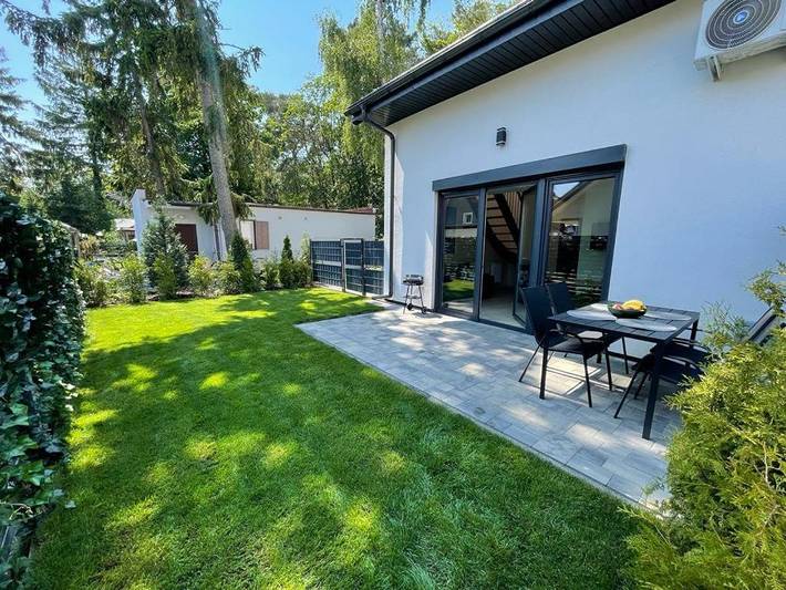 Ferienwohnung für 6 Personen, mit Garten und Ausblick sowie Terrasse - 1