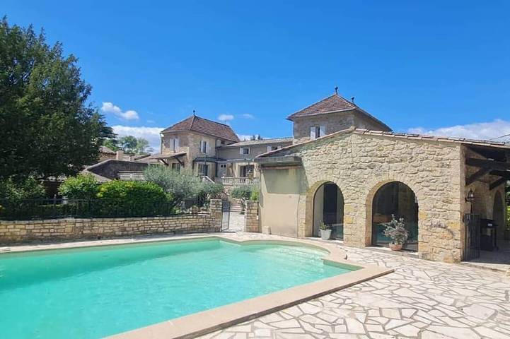 Maison de vacances pour 11 personnes, avec balcon et piscine