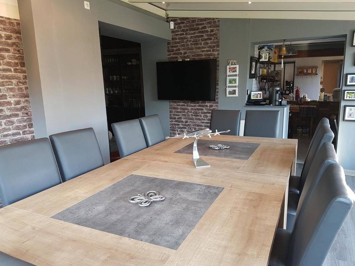 Six-Bedroom House in Torcy-le-Grand, Région de Dieppe