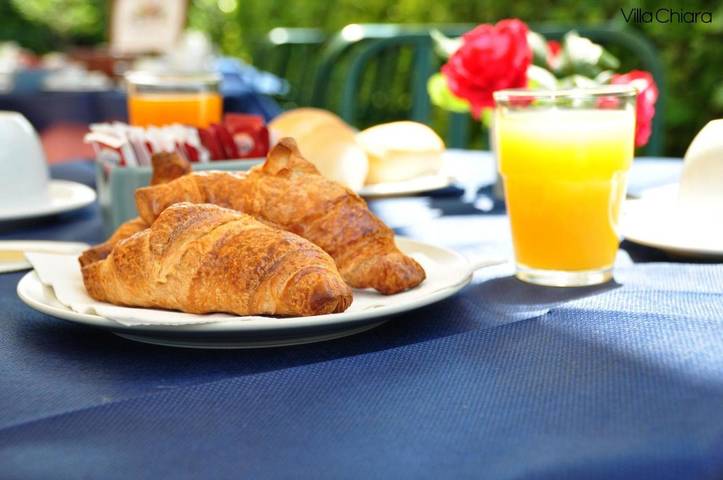 B&B für 2 Personen, mit Terrasse und Garten in Lazise