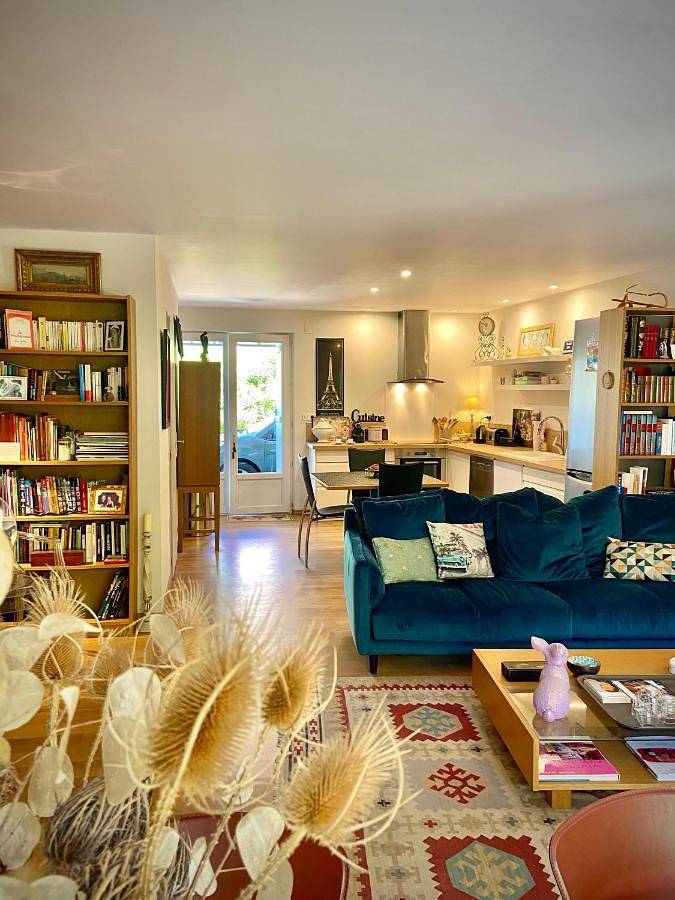 Gîte pour 3 personnes, avec jardin à Mollégès - 2