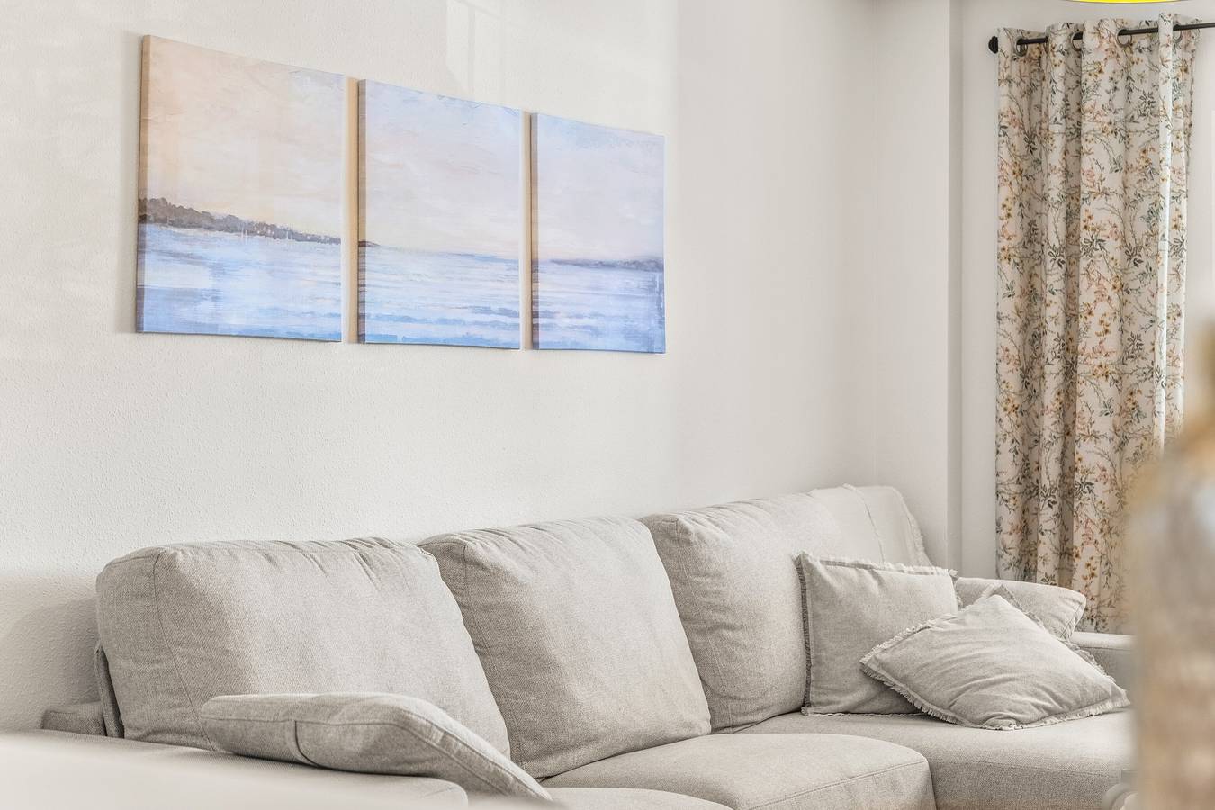 Geheel appartement, Appartement 'Bugenwilla Orihuela Costa' met Gedeeld Zwembad, Wifi en Airconditioning in Orihuela, Costa Blanca