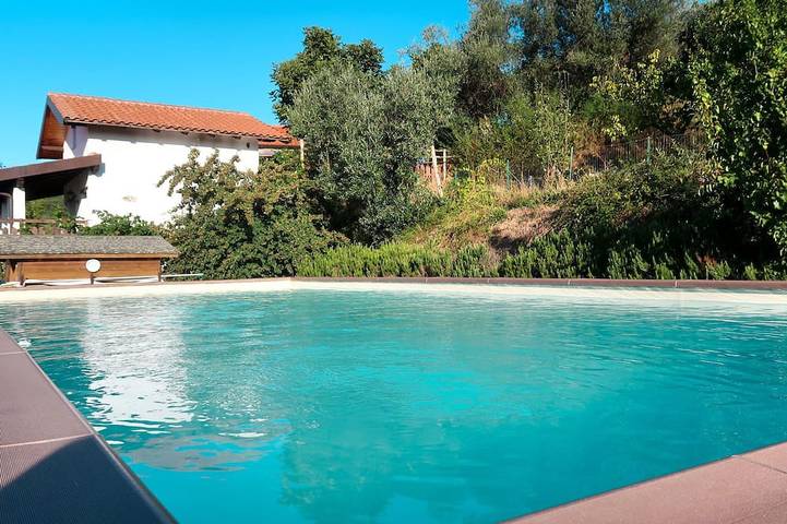 Ferienwohnung für 5 Personen, mit Garten und Pool, mit Haustier