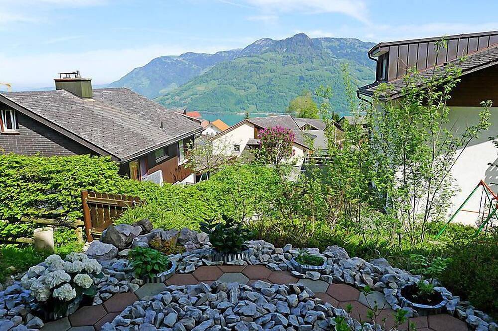 Ganze Wohnung, Mansalo by Interhome in Emmetten, Vierwaldstättersee