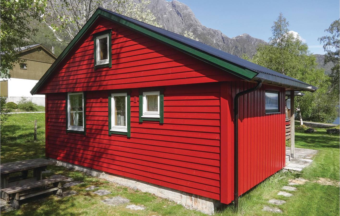 Ferienhaus für 4 Personen mit Sauna in Bremanger