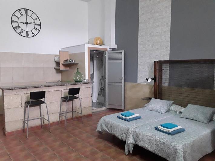 Apartamento entero, Apartamento vacacional 'Industrial Loft' con Wi-Fi in Guargacho, Arona 