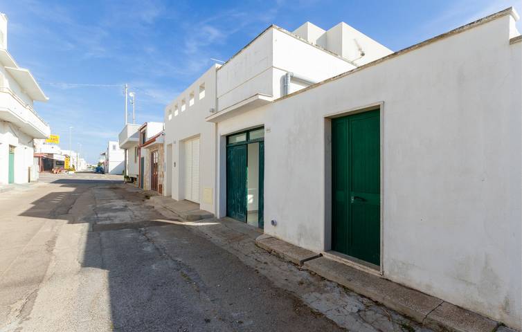 Appartement avec vue sur la mer, climatisation et parking, à 800 m de la marina in Taviano, Golfe de Tarente