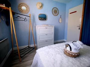 Cottage pour 2 personnes, avec piscine et terrasse ainsi que jardin et vue, animaux acceptés à Saint-Médard-en-Jalles
