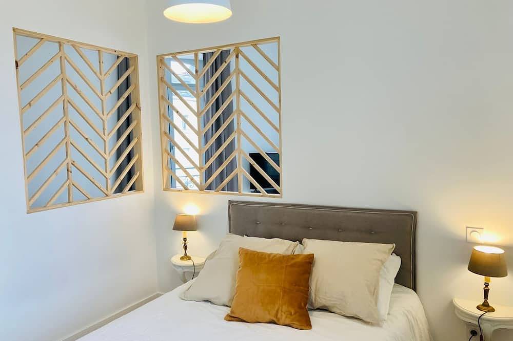 Entire apartment, La Belle Consigne - Appart T2 Dinan Center Gare in Dinan, Dinan region