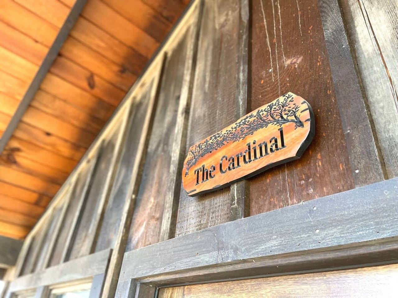 The Cardinal Cabin 15Min to Magnolia & Baylor in McLennan County