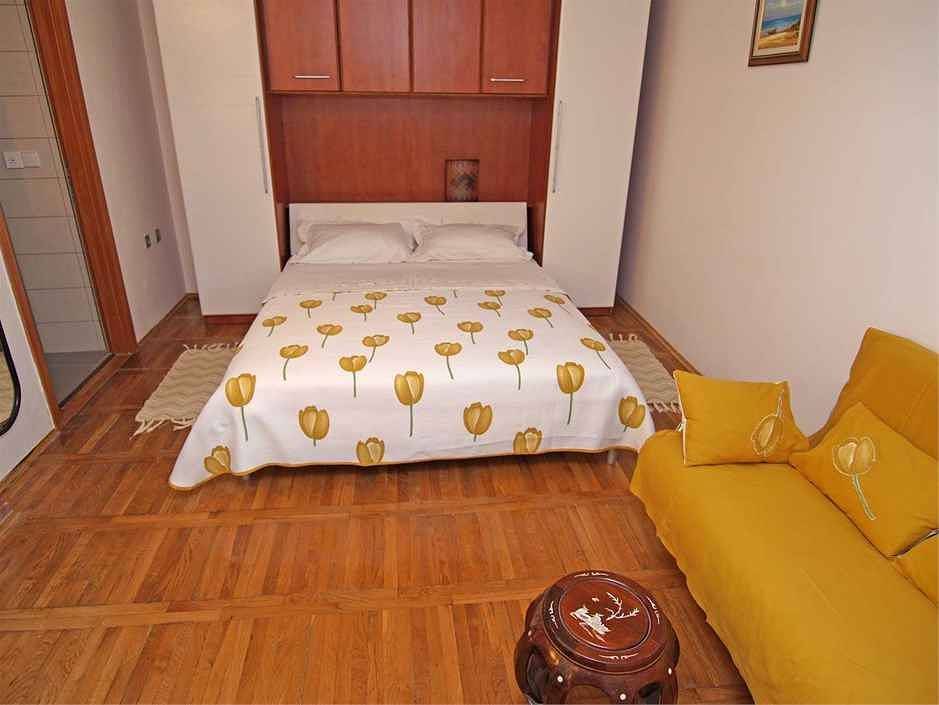 Ganze Ferienwohnung, Ferienwohnung mit Klimaanlage und Internetzugang  in Veli Losinj, Lošinj
