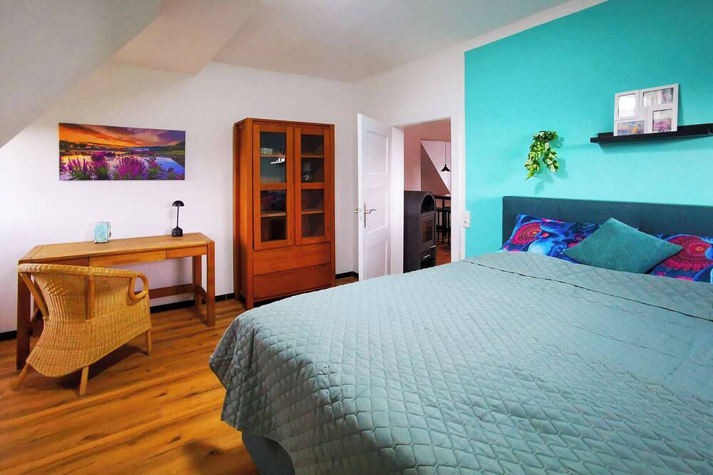 Ganze Wohnung, Neu Apartment Blumenstraße in Korbach in Korbach, Waldecker Land