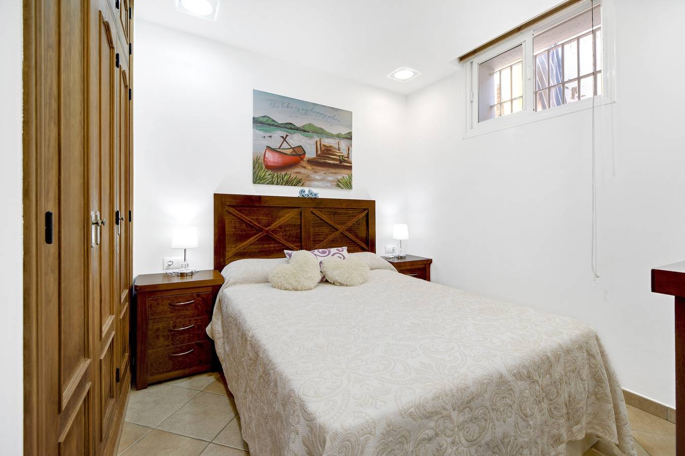 Apartamento entero, Apartamento 'Primer Linea De Playa' con Wi-Fi y aire acondicionado in La Barrosa, Chiclana de la Frontera