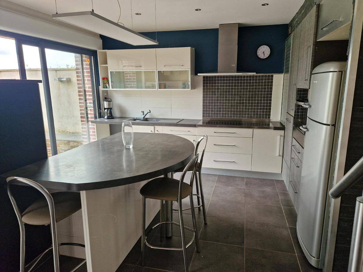 Three-Bedroom House in Tourville-les-Ifs, Région du Havre