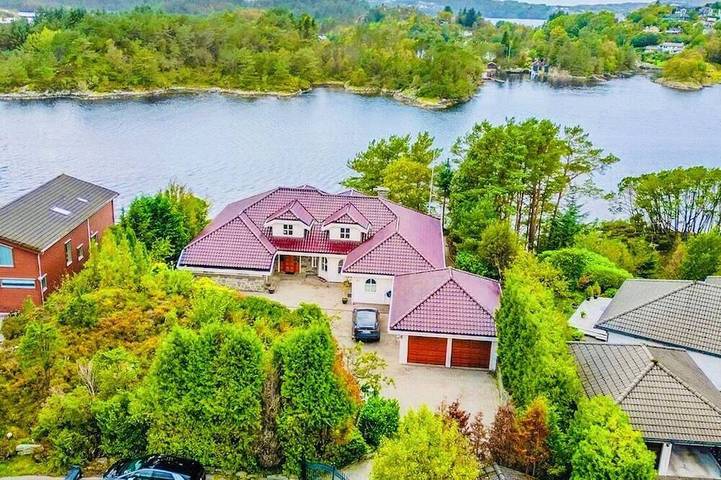 Ferienhaus für 26 Personen, mit Garten und Terrasse, mit Haustier in Hordaland