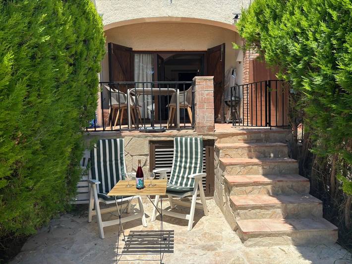 Casa rural para 4 personas, con Balcón y Terraza además de Jardín y Piscina en Torroella de Montgrí - 4