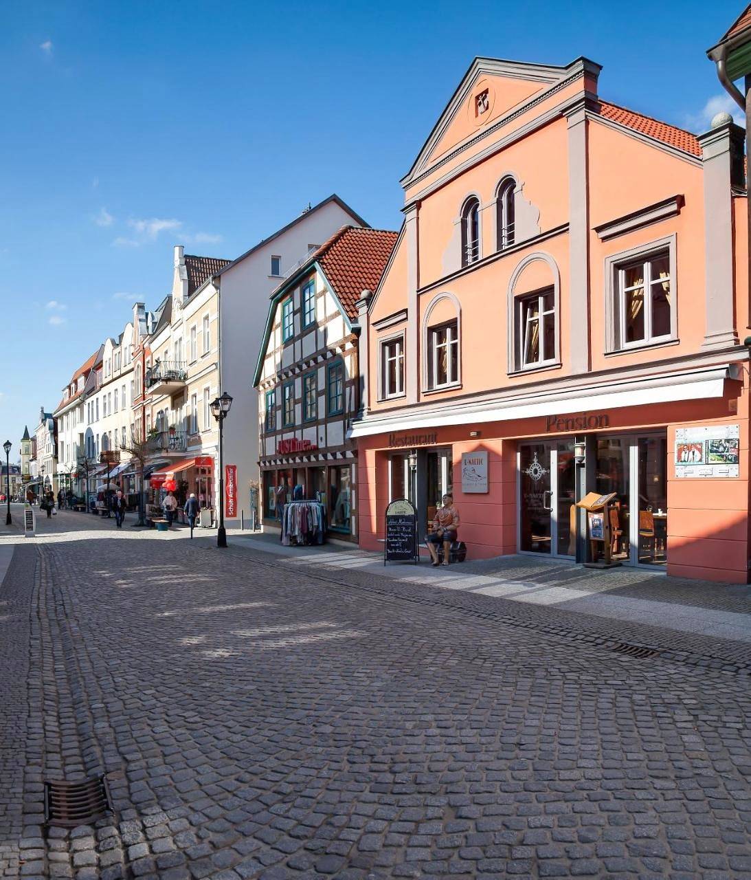 U-Nautic Restaurant & Pension in Waren (Müritz), Müritz