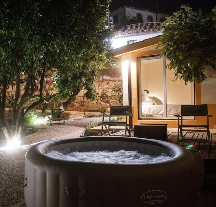 Casa de férias para 2 pessoas, com jardim e jacuzzi em São João da Pesqueira