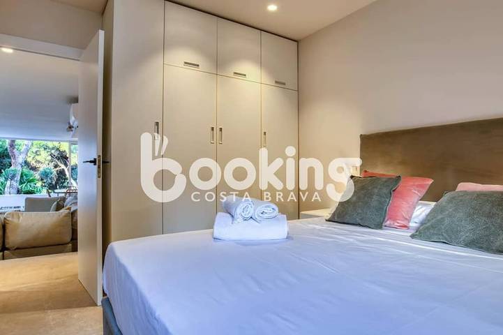 Appartement entier, Appartement Tout Neuf Pour 4 Personnes A Quelques Minutes De La Plage in Platja d'Aro, Costa Brava