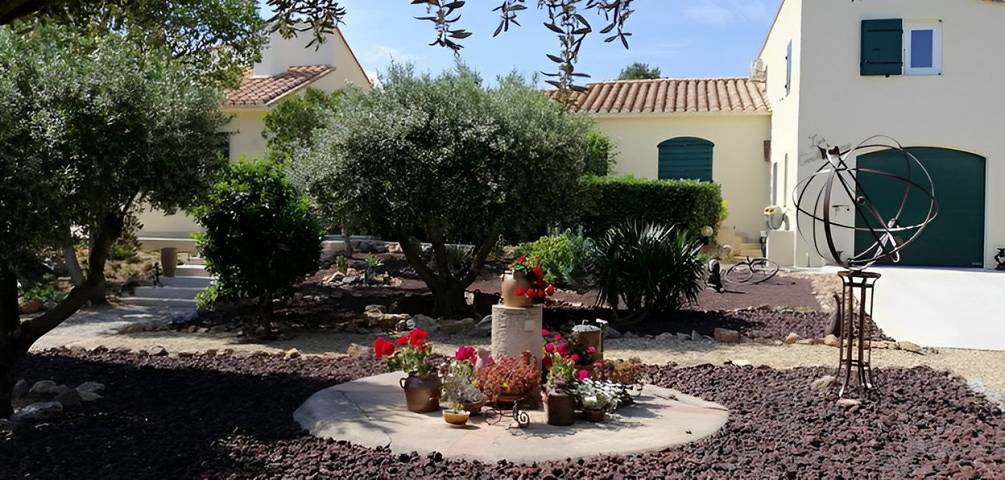 Chambre d’hôte pour 2 personnes, avec piscine et jardin dans les Pyrénées-Orientales - 3
