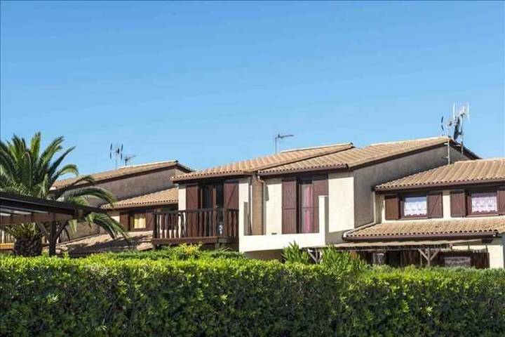 Camping pour 7 personnes, avec piscine