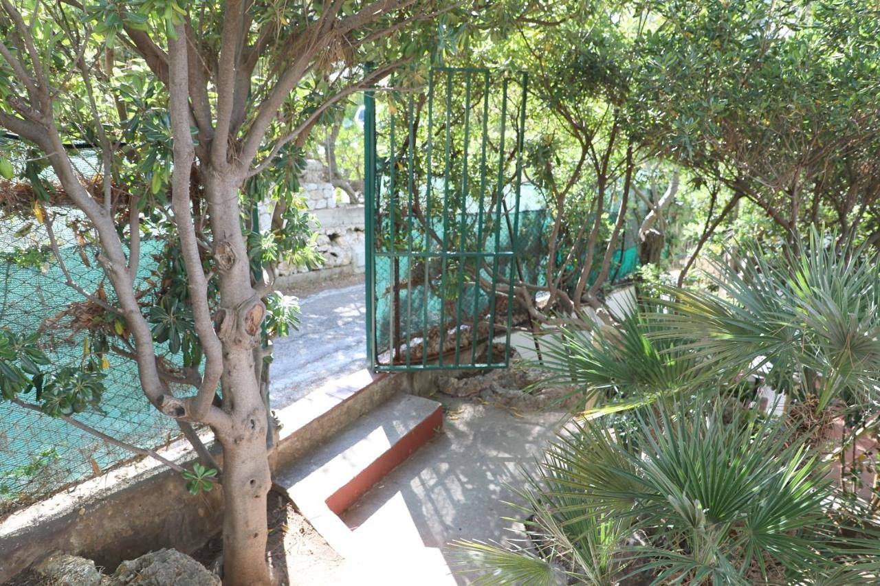 Two-Bedroom House in Terrasini, Palermo Provinz