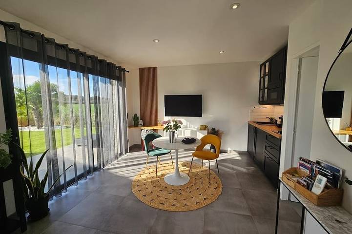 Gîte pour 2 personnes, avec piscine à Merville - 4