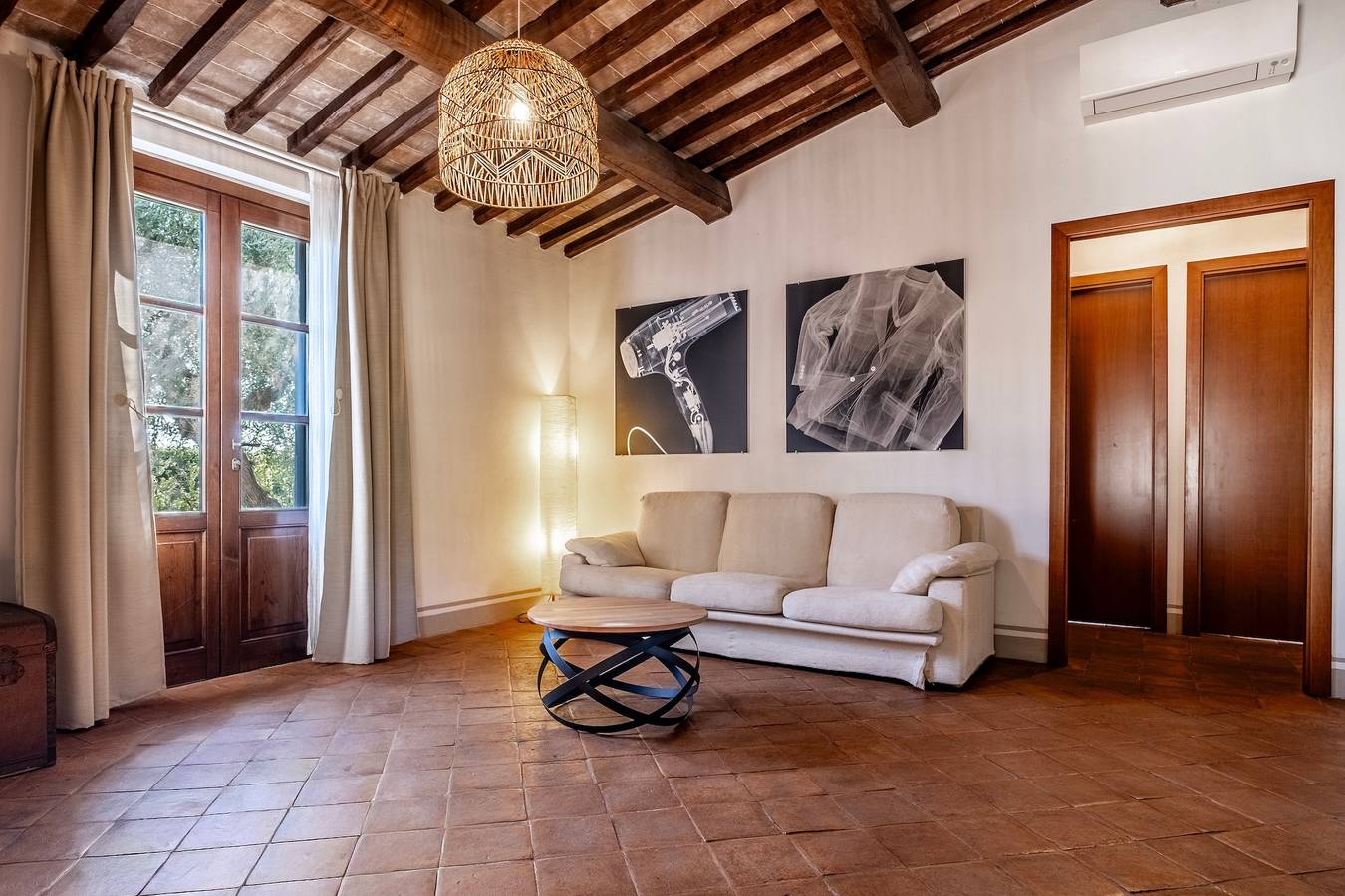 Ganze Wohnung, Ferienwohnung 'Leccino' mit Gemeinschaftspool, Wi-Fi und Klimaanlage in Capalbio, Grosseto Provinz